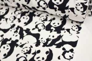 新商品：パンダの可愛い正絹長襦袢 - 篠田商事株式会社